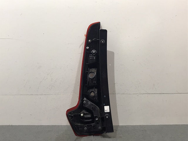 デイズ/ハイウェイスター/EKカスタム B21W/B11W 純正 後期 右テールランプ/ライト/レンズ LED ICHIKOH D176/8330B050 26550-6A02D 日産(125165)