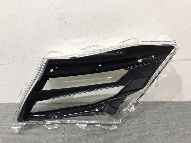 新品!ルーミー/カスタム M900A/M910A 純正 右ヘッドライト/ランプ レンズカバー 8110A-B1040 トヨタ(125243)