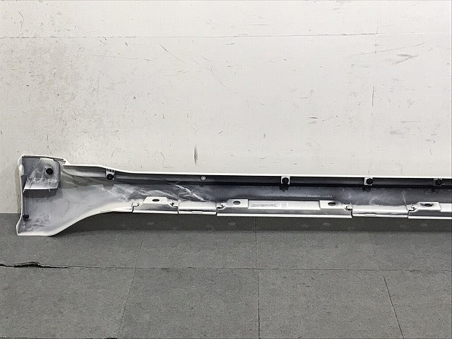 新車取外!ランドクルーザー/ランクル/プラド TRJ150W/GDJ150W/151W/GRJ150W/151W 純正 右サイドステップ 75805-60050 08474-60220(125283)