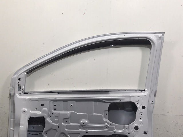 ミライース/ピクシスエポック LA350S/LA360S/LA350A/LA360A 純正 右フロントドア バイザー付 ホワイト ダイハツ(125307)