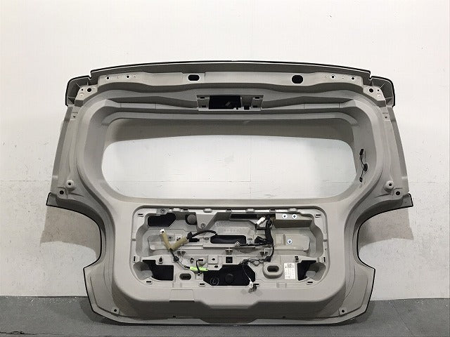 パッソ/モーダ/ブーンシルク/ブーンスタイル M700A/S/M710A/S 純正 リアゲート 内張り付 67149-B1150/67500-B1010 67005-B1560(125414)