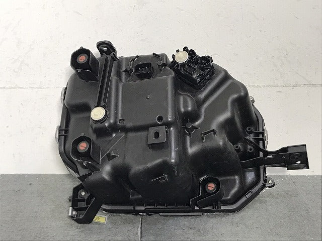 タフト LA900S/LA910S 純正 左ヘッドライト/ランプ LED レベライザー KOITO 100-6907D ダイハツ(125438)