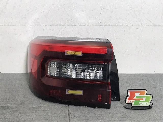ライズ/ロッキー A200A/A210A/A200S/A210S 純正 左テールランプ/ライト/レンズ LED ICHIKOH D248/81560-B1290 81561-B1170 トヨタ(125565)