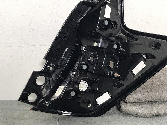 ノート/e-POWER E12/HE12/NE12/SNE12 純正 後期 左テールランプ/ライト/レンズ LED  D202/26555-5WK0A 26559-5WK0A(125571)