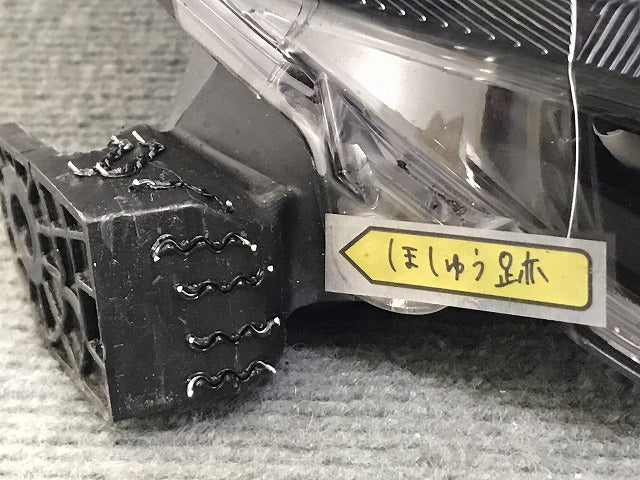 シャトル/ハイブリット GK8/GK9/GP7/GP8 純正 前期 右ヘッドライト/ランプ LED レベライザー STANLEY W2386 ホンダ(125665)