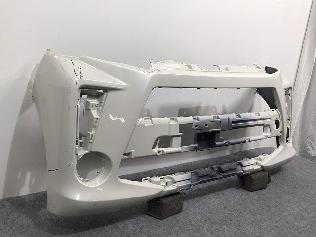 ムーヴ カスタム LA150S/LA160S 純正 後期 フロント バンパー 52119-B2F20 ホワイト ダイハツ(125686)