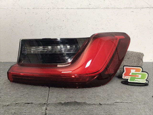 3シリーズ G20 純正 右テールランプ/ライト/レンズ LED HELLA H4742045013/2SD 013.173-02 BMW(125723)