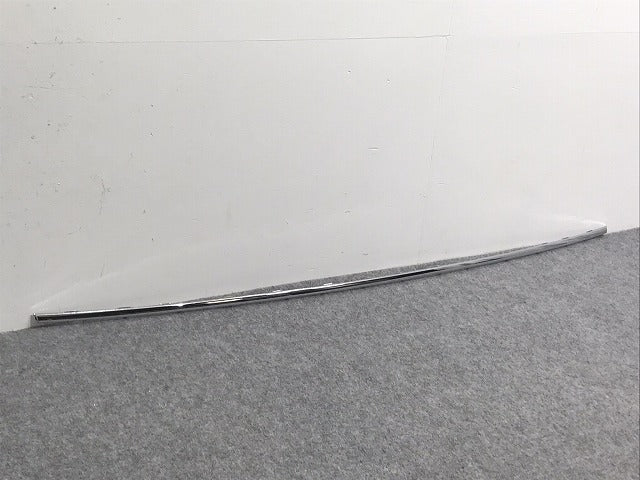 新品!7シリーズ E65/2000-2007 純正 リア バンパーモール センター 51.12-7 033 417 51127033417 メッキ BMW(125972)