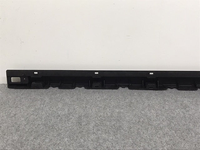 新品!X3シリーズ E83/2004-2011 純正 左 サイドパネル ブラケット 5177 3 330 869-07 51713330869 素地 BMW(125984)