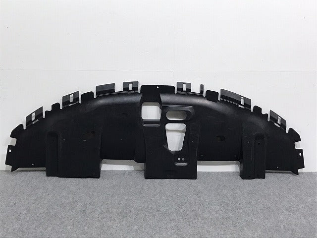 新品!V40 4B系/1996-2004 純正 フロント エアガイド/エンジン アンダーカバー 84660/30883734 V30883734 素地 ボルボ(125991)