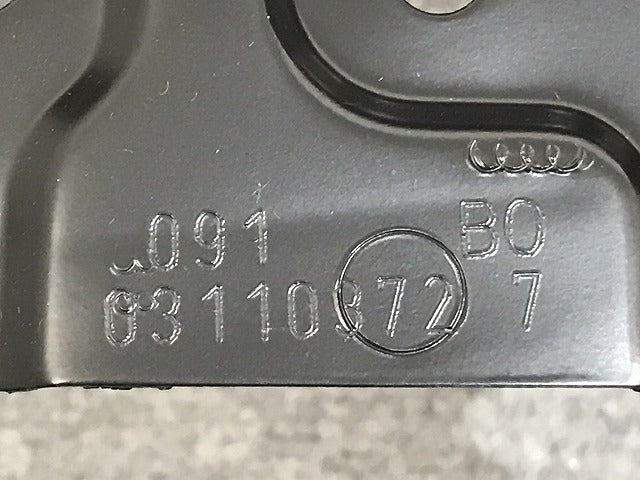 新品!A6(C6) 4F/2005-2008 純正 左 フロント フェンダー 091 03110372 7 4F0821103A 未塗装 アウディ(126000)