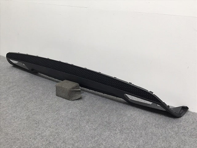 新品!Aクラス W176 2012-2015 純正 リア バンパーガーニッシュ/ディフューザー/アンダー/下部 A 176 885 25 25 A 1768852525(126008)