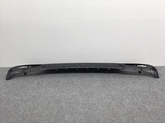 新品!Aクラス W176 2012-2015 純正 リア バンパーガーニッシュ/ディフューザー/アンダー/下部 A 176 885 25 25 A 1768852525(126008)
