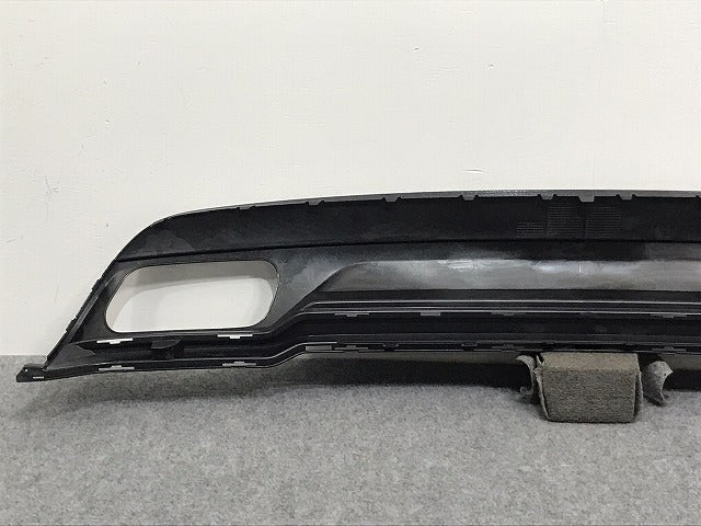 新品!Aクラス W176 2012-2015 純正 リア バンパーガーニッシュ/ディフューザー/アンダー/下部 A 176 885 25 25 A 1768852525(126008)