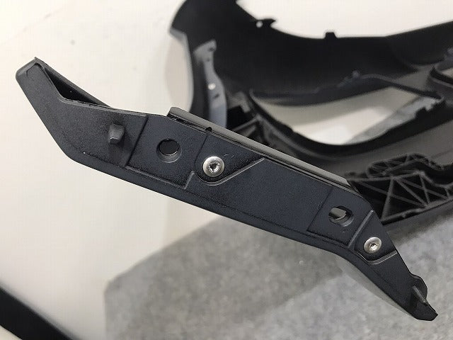 新品!Cクラス W204 純正 前期 フロント バンパー A 204 885 37 25 A20488527389999 サフ メルセデスベンツ(126011)