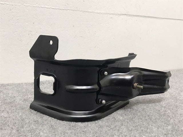 新品!Sクラス W220 純正 左  ラジエターブラケット A2206201931 メルセデスベンツ(126051)