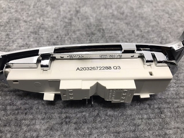 新品!Cクラス W203/2000-2007 純正  シフトシャッター/ギアレバートリム A2032672288 A2032672288 メルセデスベンツ(126059)