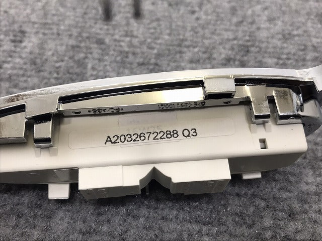 新品!Cクラス W203/2000-2007 純正  シフトシャッター/ギアレバートリム A2032672288 A2032672288 メルセデスベンツ(126065)