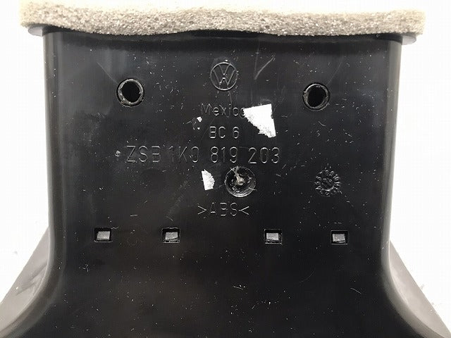 新品!ジェッタ/ゴルフ 1K/2004~2010 純正  エアコン吹き出し口 1K0 819 203 1K08192033X1 フォルクスワーゲン(126079)