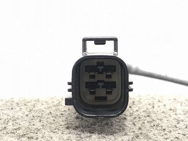 新品!V70/S70 8B系/1997-2000 純正 フロント O2センサー 9125583 V9125583 ボルボ(126081)