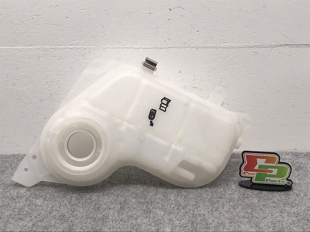 新品!パサート 3B系  ラジエターサブタンク 3B0 121 403 A 3B0121403A フォルクスワーゲン(126088)