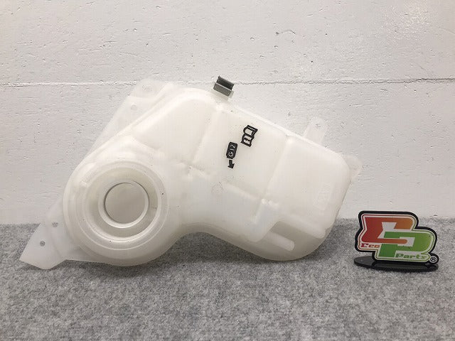新品!パサート 3B系  ラジエターサブタンク 3B0 121 403 A 3B0121403A フォルクスワーゲン(126089)