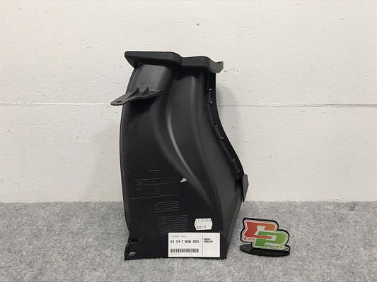 新品!1シリーズ E81/E87 純正 左 フロント エアダクト 51.74. 7 906 805 51747906805 BMW(126097)
