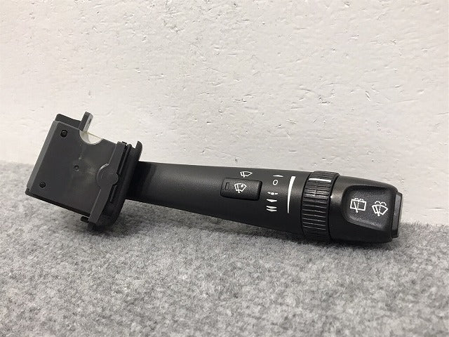 新品!V70 SB系/2000-2006/285 純正 ワイパースイッチ 31268570 31268570 ボルボ(126123)
