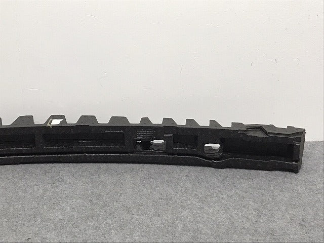 新品!Bクラス W245/2005 純正 フロント バンパーエネルギー A 169 885 01 37 1698850137 メルセデスベンツ(126126)