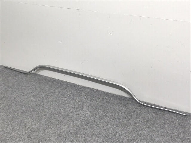 新品!Cクラス W205/2017-2018 純正 リア バンパーモール A 205 885 26 21 2058852621 メルセデスベンツ(126182)