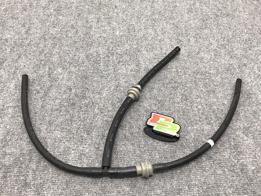 新品!V70/S70 SB 系/1999-2001 純正 ブリーザーホース 30757308 ボルボ(126188)