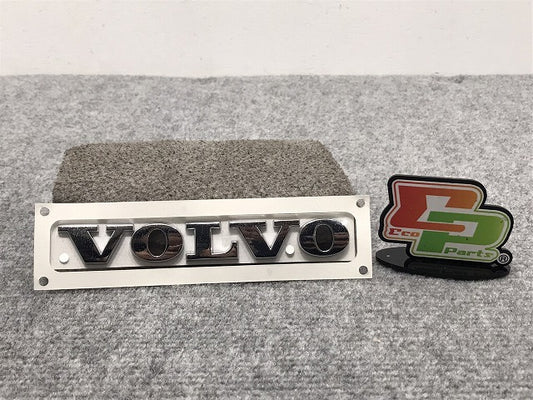 新品!C30/V40/S40/V50 2004-2008 純正 リア エンブレム 30661222 ボルボ(126215)