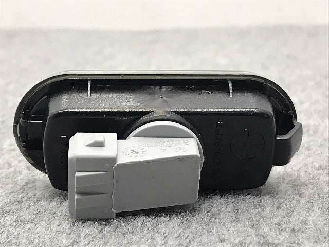 新品!ゴルフ/パサート 1996-2000 純正 サイドマーカー 3A0 949 117 B 3A0949101B フォルクスワーゲン(126218)