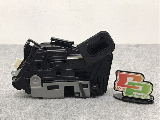新品!ゴルフ7/GOLF VII 純正 右 リアドアロック 5K4 839 016 AG 5K4839016AG フォルクスワーゲン(126236)
