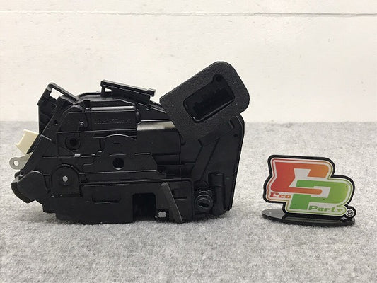 新品!ゴルフ7/GOLF VII 純正 右 リアドアロック 5K4 839 016 AG 5K4839016AG フォルクスワーゲン(126237)