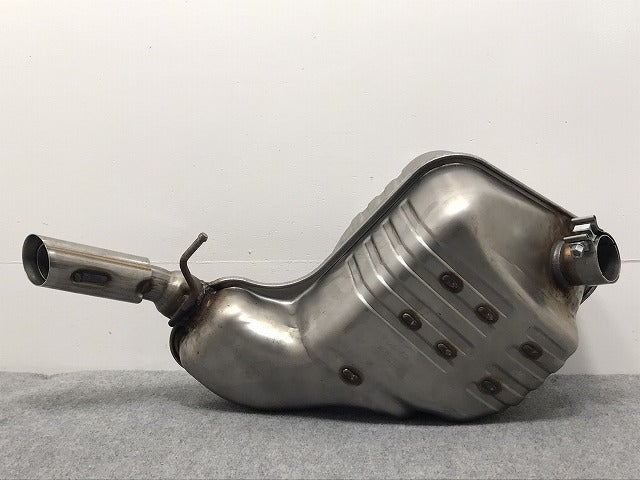 新品!V70/S60 SB系/2005-2009 純正 リアマフラー 30672327A 30672327 ボルボ(126239)