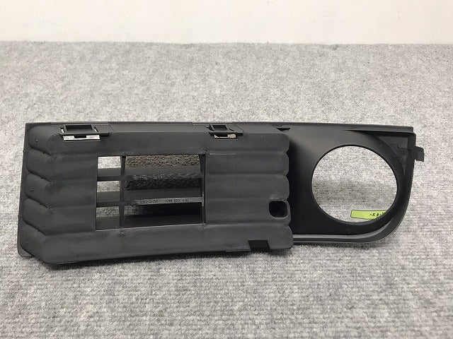 新品!A8(D2) 4D/1999-2003 純正 右 フロント バンパーグリル 4D0 853 636 4D08536363FZ アウディ(126265)