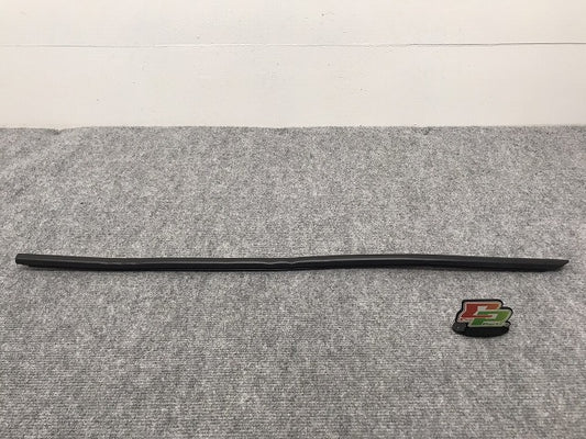 新品!7シリーズ E65/2000-2007 純正 左リア ドア ロアシール 51228223763 BMW(126280)