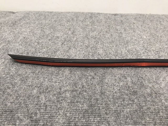 新品!7シリーズ E65/2000-2007 純正 左リア ドア ロアシール 51228223763 BMW(126283)