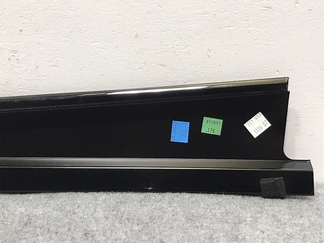 新品!Sクラス W221/2005y-2013y 純正 左リア ドア サッシュカバー A221 690 13 87 2216901387 ブラック ソリッド メルセデスベンツ(126287)