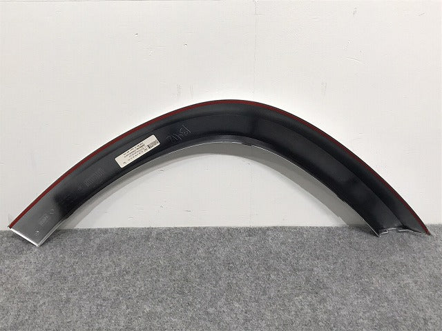 新品!GLクラス X166 純正 左フロントフェンダーアーチモール/オーバーフェンダー A166 884 61 22 16688461229775 メルセデスベンツ(126312)