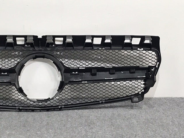 新品!Aクラス W176/AMG 純正 フロント グリル/ラジエーターグリル A 176 888 08 60 1768880860 素地 メルセデスベンツ(126321)