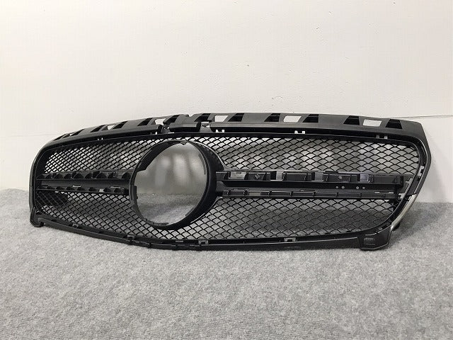 新品!Aクラス W176/AMG 純正 フロント グリル/ラジエーターグリル A 176 888 08 60 1768880860 素地 メルセデスベンツ(126322)