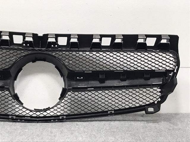 新品!Aクラス W176/AMG 純正 フロント グリル/ラジエーターグリル A 176 888 08 60 1768880860 素地 メルセデスベンツ(126322)