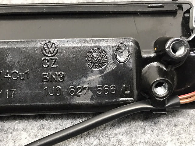 新品!ボーラ/ゴルフ 1999-2006 純正 リア トランク ハンドル 1J0 827 566 L 1J0827566L フォルクスワーゲン(126329)