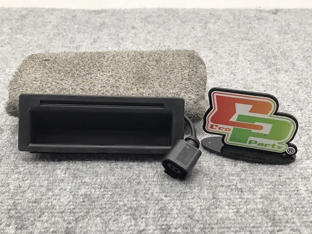 新品!ボーラ/ゴルフ 1999-2006 純正 リア トランク ハンドル 1J0 827 566 L 1J0827566L フォルクスワーゲン(126331)