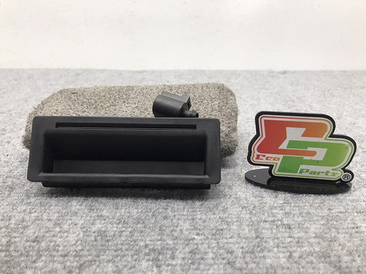 新品!ボーラ/ゴルフ 1999-2006 純正 リア トランク ハンドル 1J0 827 566 L 1J0827566L フォルクスワーゲン(126332)