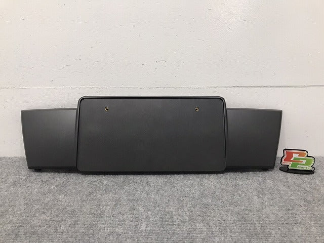 新品!A6 2005-2008 純正 フロント ライセンスベース/ナンバープレートベース 4F0 807 285 4F0807285CF1QP アウディ(126344)