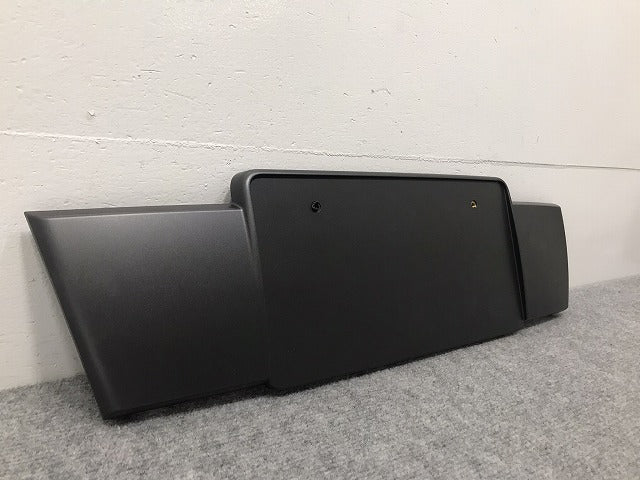 新品!A6 2005-2008 純正 フロント ライセンスベース/ナンバープレートベース 4F0 807 285 4F0807285CF1QP アウディ(126345)