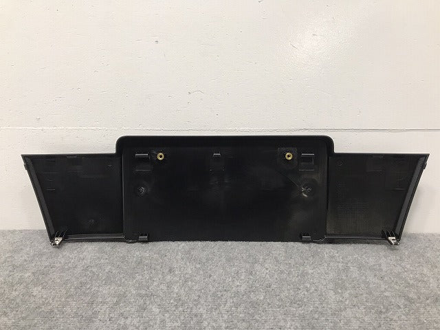 新品!A6 2005-2008 純正 フロント ライセンスベース/ナンバープレートベース 4F0 807 285 4F0807285CF1QP アウディ(126345)